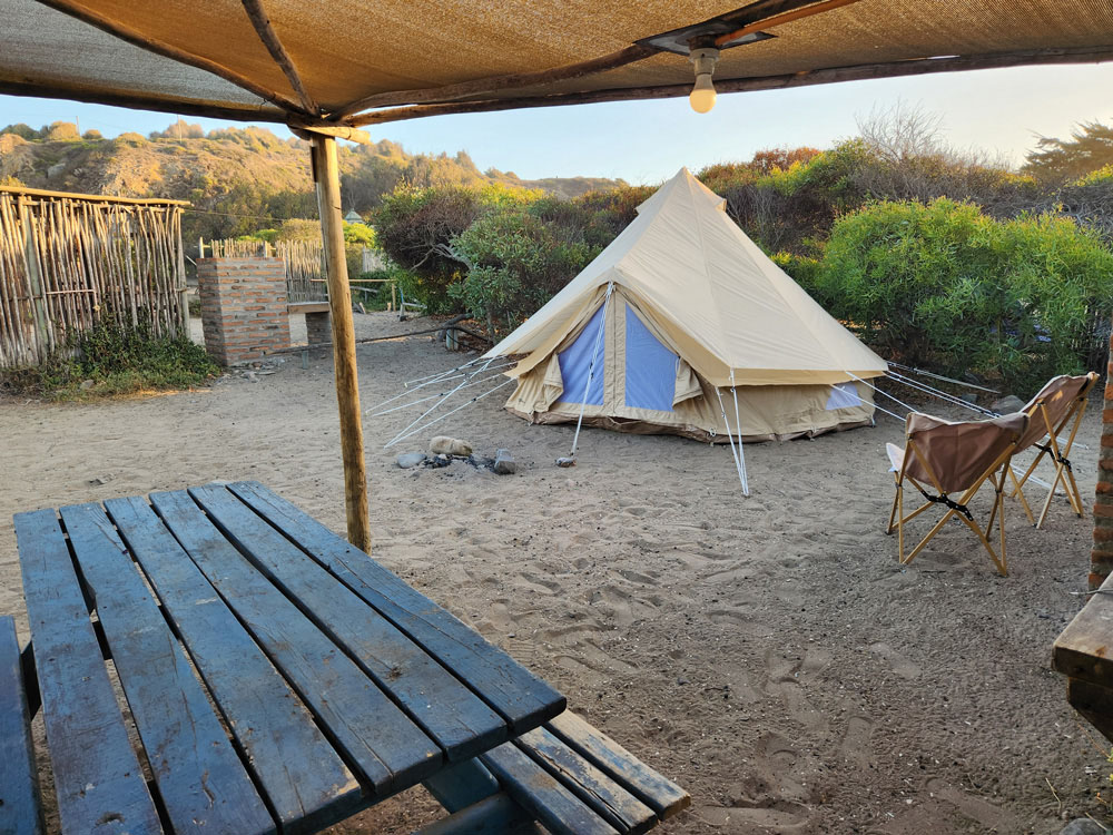 Los Molles - Camping Chivato - 2 camas de 1.5 plazas, 2 camas de 1 plaza - Sitio LOICA 46