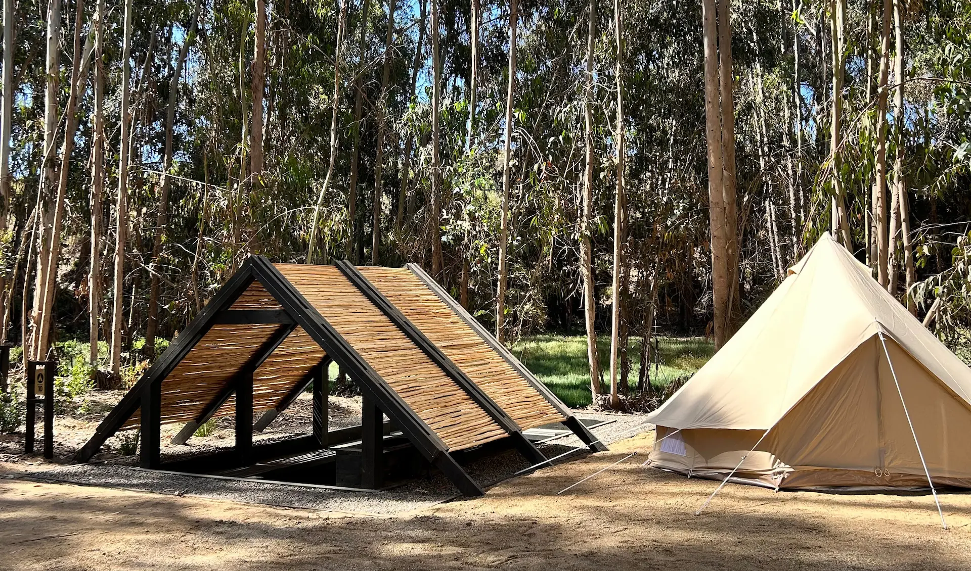 Longotoma - Camping Reserva Longotoma - 1 cama 2 plazas, 2 camas 1.5 plazas - Sitio Pilpilén QG 01